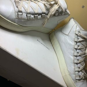 Balenciaga Arena Size 42